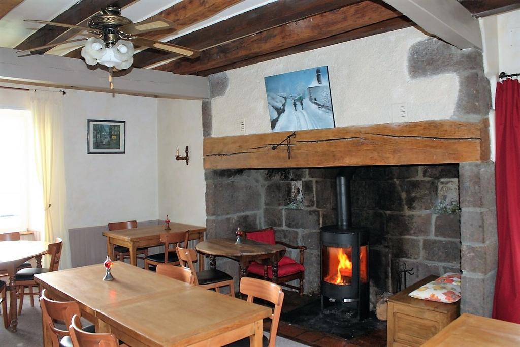 Auberge Hotel De Tournemire - Cantal Exteriér fotografie