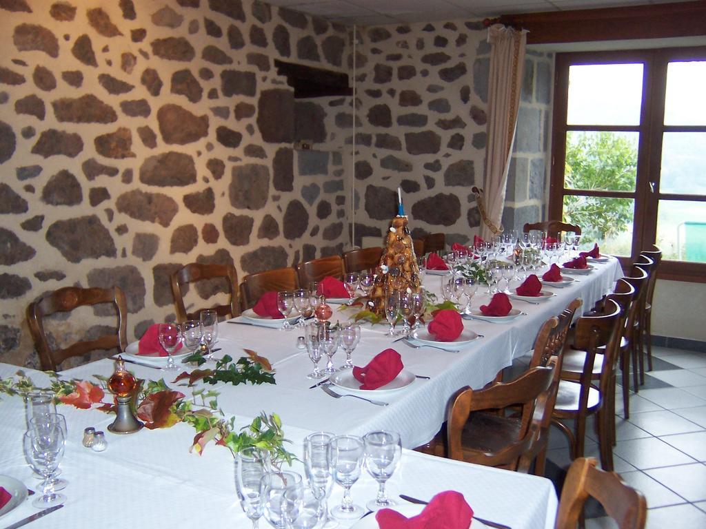 Auberge Hotel De Tournemire - Cantal Exteriér fotografie