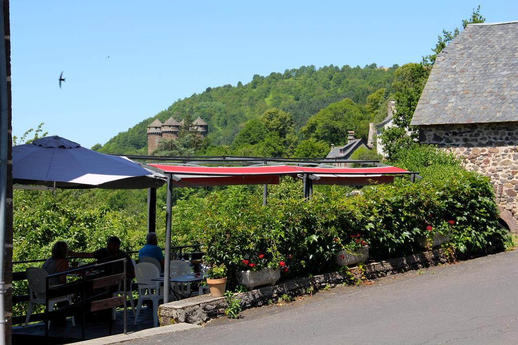 Auberge Hotel De Tournemire - Cantal Exteriér fotografie